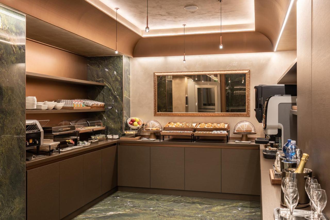 Hotel Ariston Milan Bagian luar foto