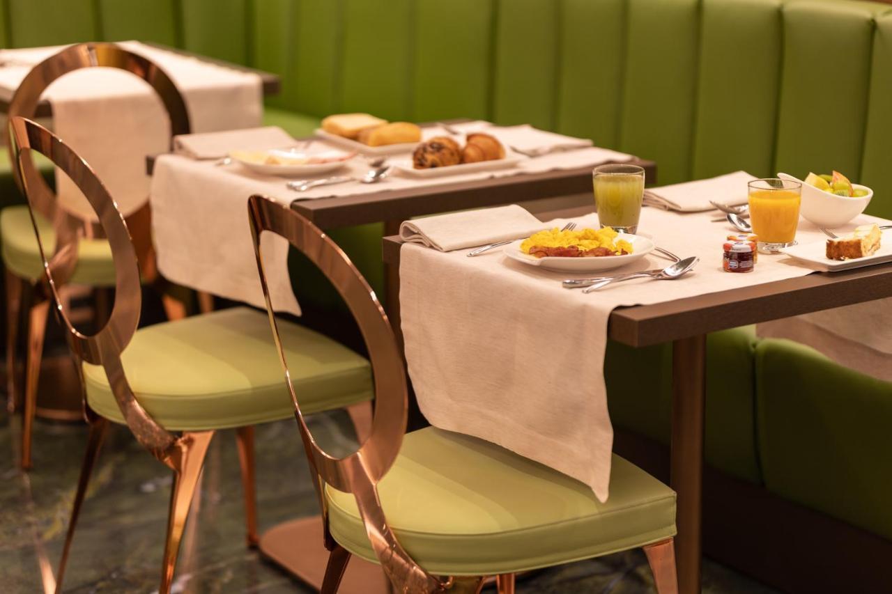 Hotel Ariston Milan Bagian luar foto